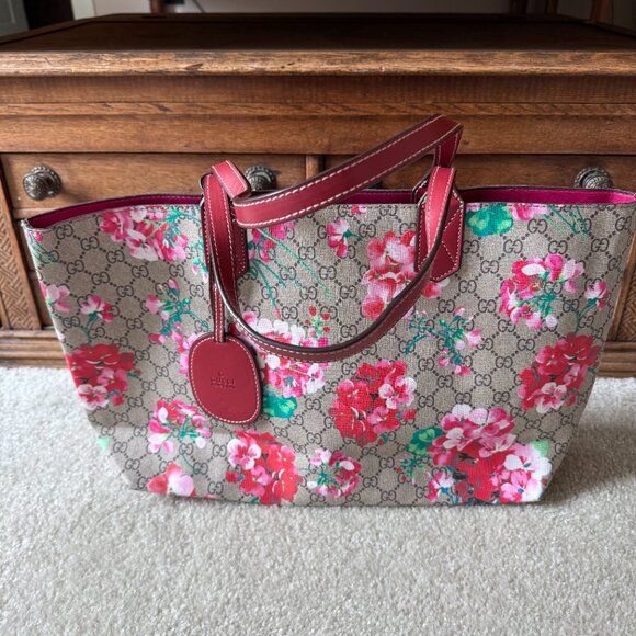 Designer-Inspired Reversible Tote with Pouch - Red Blossom Print - Picture 2 of 8